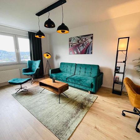 Modern * Zentral * Netflix * Arbeitsplatz Appartement Wuppertal Buitenkant foto