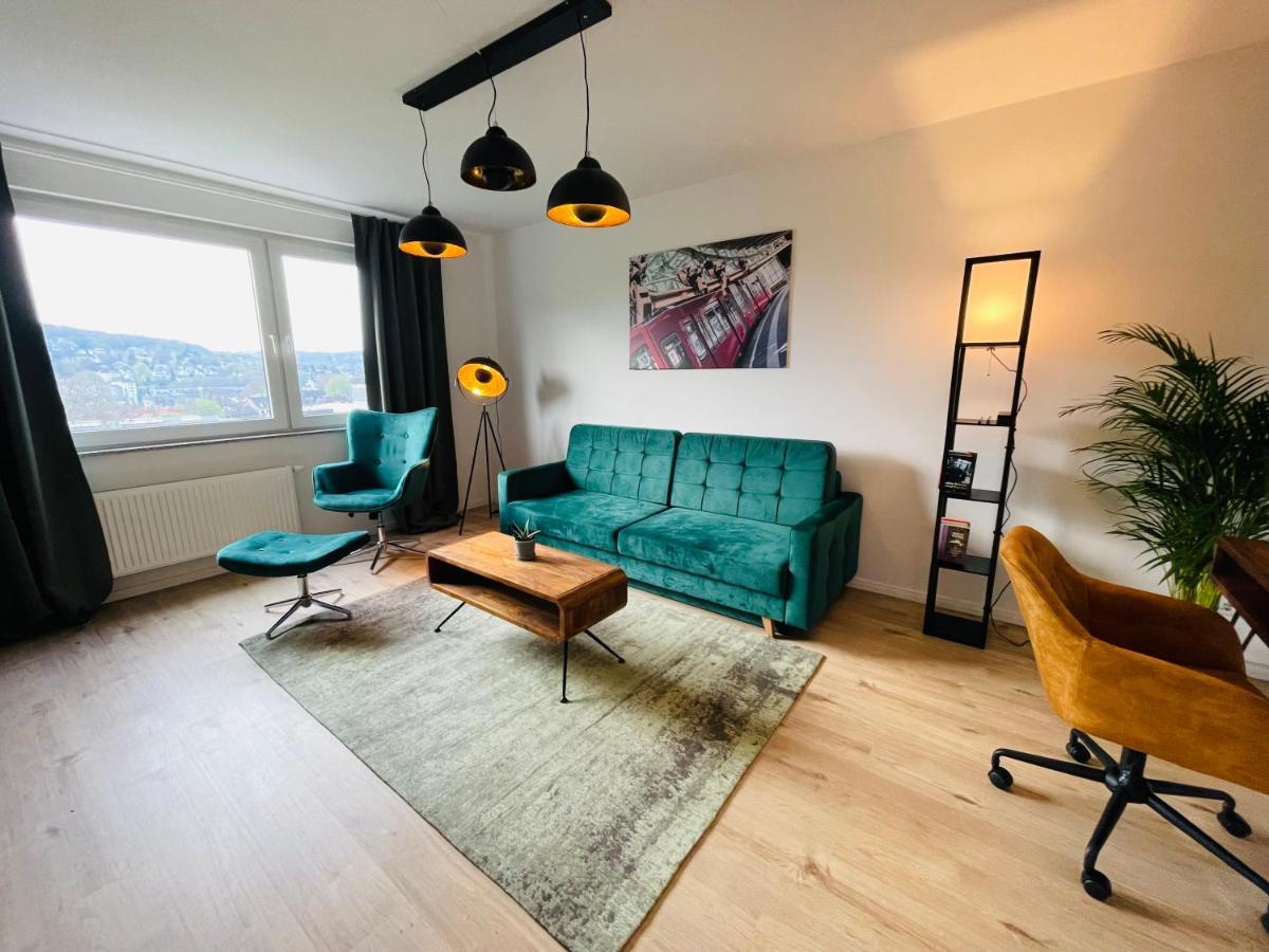 Modern * Zentral * Netflix * Arbeitsplatz Appartement Wuppertal Buitenkant foto