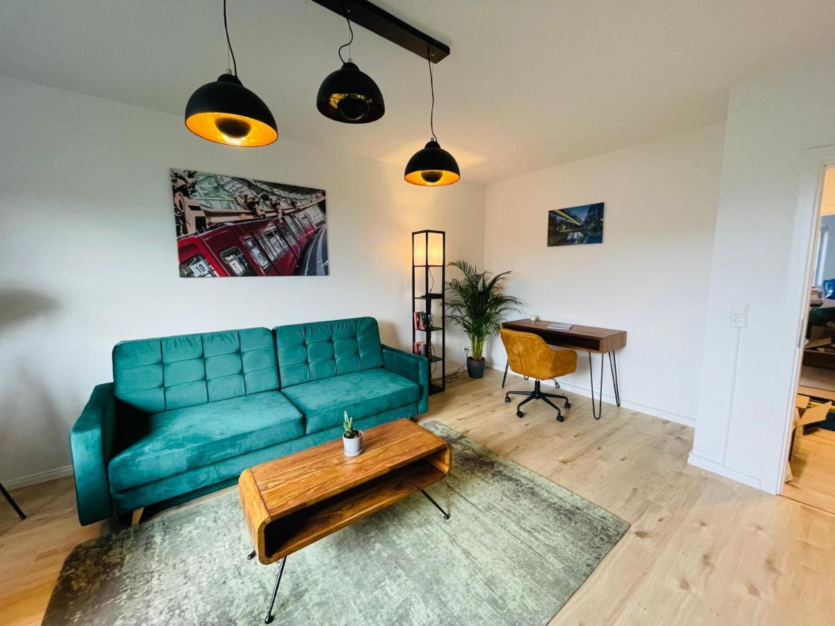 Modern * Zentral * Netflix * Arbeitsplatz Appartement Wuppertal Buitenkant foto